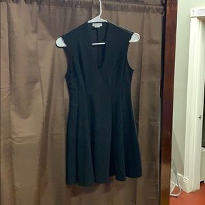 Black v neck dress